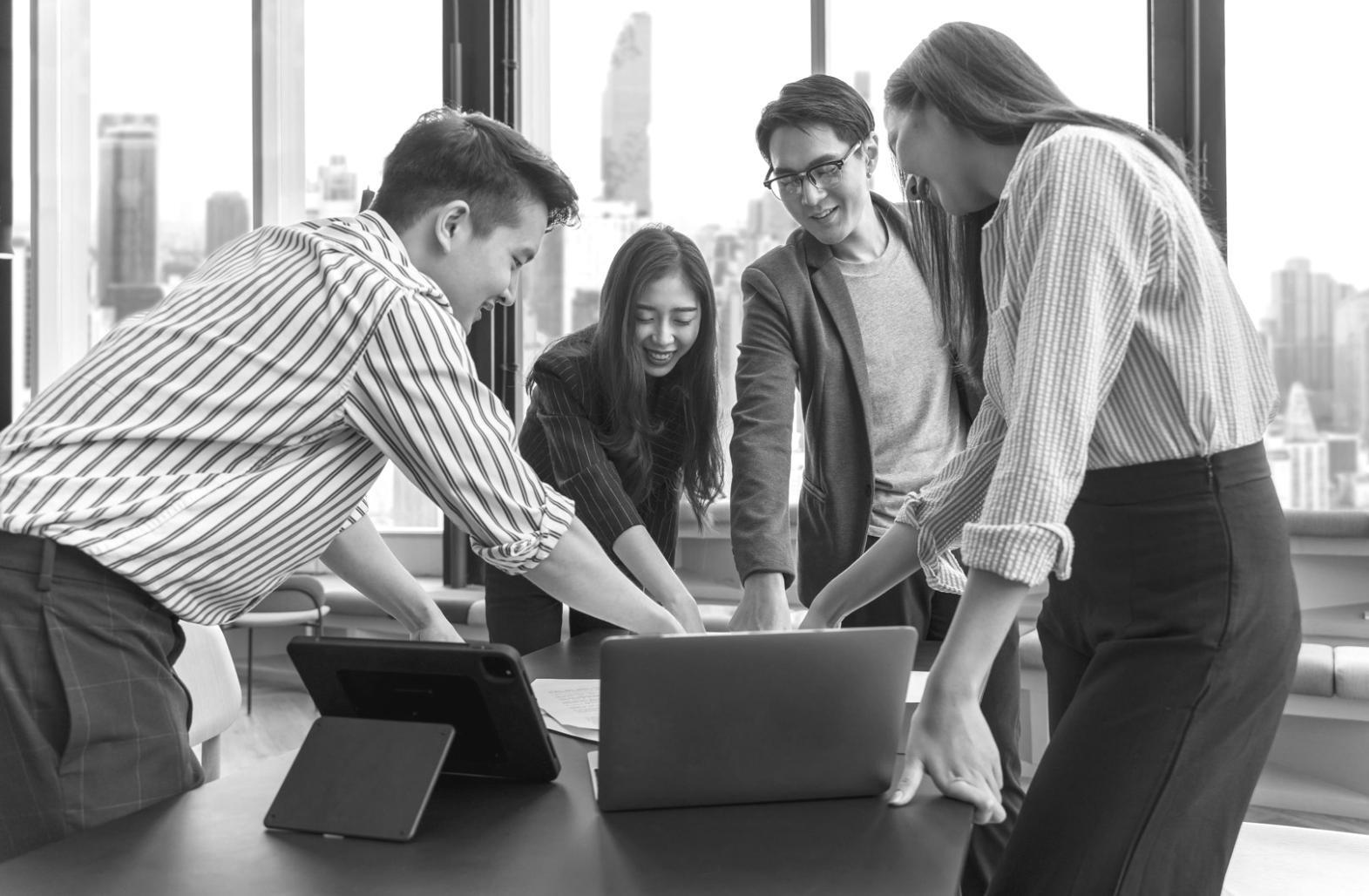 Teilnehmer bei der praktischen Umsetzung von Lernzielen